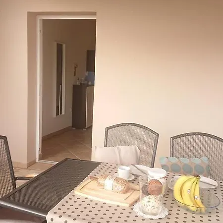 Апартаменты 4956-1 For 7 People In Barbat